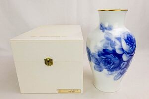 T01-2253 大倉陶園/花瓶 ブルーローズ(8011) 箱付き 28cm花器 青い薔薇 岡染め フラワーベース インテリア 磁器 日本製 花器