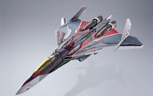 【未開封品】DX超合金劇場版 VF-31AX カイロスプラス（ミラージュ・ファリーナ・ジーナス機）