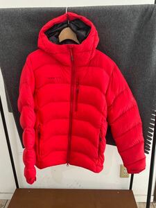 ⑦ mammut XERON ダウン　ジャケット　フーディ　M 美品　マムート　.