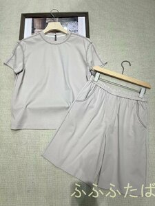 Brunello Cucinelli　ブルネロクチネリ　2点セット　Tシャツ　ショートパンツ　ボトムズ　レディース　Ｓ