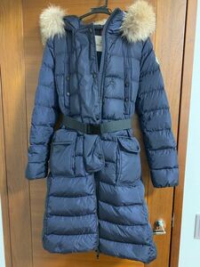 美品　モンクレール　khloe ネイビー　0 定価50万　moncler リアルファー