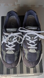 new balance M992GG ネイビー　us8.5 26.5cm 【中古】送料無料