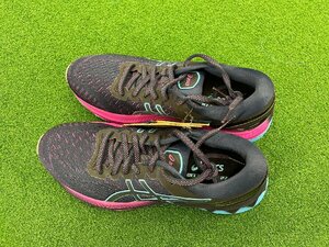 【未使用】アシックス　GEL-KAYANO27 レディースランニングシューズ　品番：1012A649(401)　25.0cm