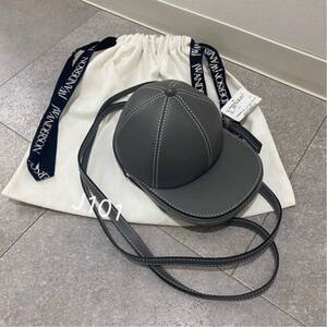 J.W.アンダーソン ショルダーバッグMidi Cap Bag