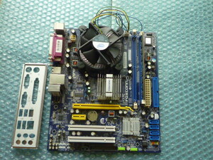 Foxcunn LGA775 マザーボード G31MX 46GMX Series+Core2 Quad Q8200