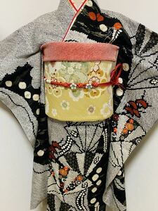 振袖　単品　菊 扇 絞り 刺繍 黒 正絹