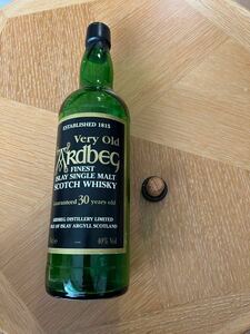 ARDBEG アードベッグ30年 空瓶 空ボトル シングルモルト スコッチ ウイスキー アイラ Ardbeg Distillery