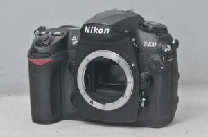 Nikon D200 ニコン 1020万画素 CCD デジタル 一眼レフ カメラ ★ 現状品 ★ 名機! ★ 人気! ★ 希少!! ★