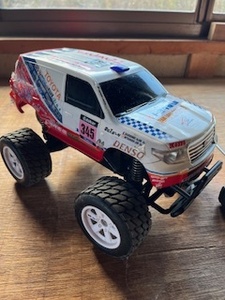 ★トヨタ　ランドクルーザー 4WD ラジコントラック RCカー ラジコンカー　オフロード 