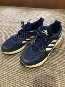 adidas ネイビー スニーカー　22.5cm