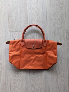 新品★ロンシャン★Longchamp★プリアージュ★お買い物に最適な大きさ★35×21×14㎝★オレンジ刺繍あり★小さめ