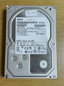 【動作品　使用時間212時間　保証付】HGST 3.5インチHDD 3TB