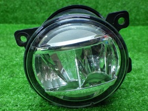 ホンダ　GK系　フィット　後期　LED　左フォグランプ　114-62242A　240606023