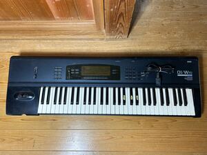 ジャンク品　KORG コルグ 01/W FD シンセサイザー キーボード　