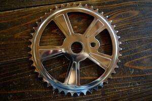 VINTAGE SCHWINN CHAINRING②