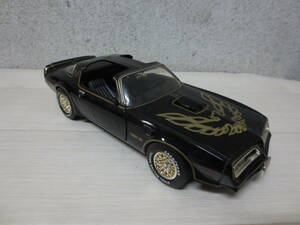 ERTL 1/18 PONTIAC FIREBIRD TRANS AMファイヤーバードトランザム