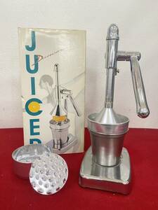 M-7091 【同梱不可】980円～ 現状品　JUICER ジューサー　WNNJ-A　手動　ハンドジューサー　ハンドブレンダー　果汁絞り　絞り器