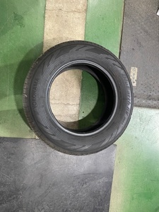 中古夏タイヤ1本195/65R15ヨコハマRV03　2023年製造売り切り