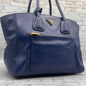 美品●PRADA プラダ メンズ トートバッグ ビジネスバッグ 肩掛け ヴィッテロ フェニックス レザー A4◎ 大容量 ブルー 青 三角ロゴ BN2795