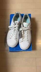 新品未使用品アディダス STAN SMITH W 25.5㎝　