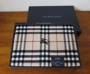 BURBERRY バーバリー　ウール大判ひざ掛け(75×150フサ含む)　ラムウール100% 　ベージュチェック柄　西川産業　未使用