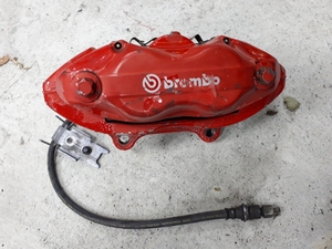 【中古】ダッジチャージャーSRT8純正ブレンボ左側brembo 300Cマグナムチャレンジャー