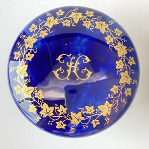 【幻の陶磁器】SEVRES セーブル 王者の青 クラウテッドブルー 蓋物　小物入れ　ボックス　葦　雲模様 24金彩 コバルト 磁器 アンティーク