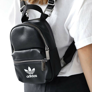 送料込み / adidas Originals / ミニバックパック ミニリュック / フェイクレザー / アディダス オリジナルス / ED5882 / 黒 / 未使用品