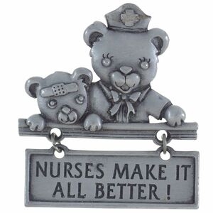 A9090◆【JJ】◆ クマの看護師さん NURSES MAKE IT ALL BETTER! ◆ ピューター製 ◆ ヴィンテージブローチ ◆