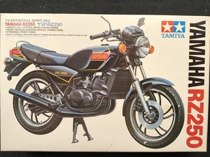 255 当時物 未組立 小鹿タミヤ 1/12 ヤマハ RZ250 YAMAHA TAMIYA