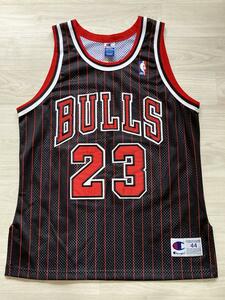 ■希少 90s NBA　BULLS マイケル・ジョーダン JORDAN　ユニフォーム　オーセンティック　ジャージ　チャンピオン製　当時物　刺繍　L　44