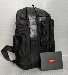 wjk × TUMI バッグ ショルダーバッグ レザー ボディバッグ