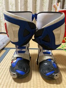 FORMA ICEPRO レーシングブーツ