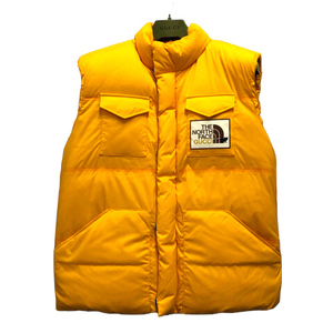 未使用品 グッチ GUCCI ×THE NORTH FACE 663761 キャット ダウンベスト ナイロン プリント ロゴ S 黄 イエロー メンズ