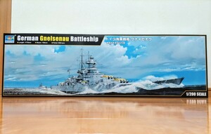 1/200 ドイツ高速巡洋戦艦【グナイゼナウ】トランペッター■エッチングパーツ多数付き