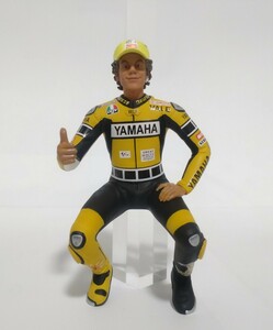 PMA MINICHAMPS 1/12 2005 ロッシ シッティング フィギュア ラグナ・セカ　限定 3999個 Rossi ミニチャンプス ゴロワーズ ヤマハ　YAMAHA