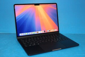 ■Apple■ MacBook Air (M2, 2022) / Apple M2 8コア、GPU 8コア / メモリ 8GB / NVMe 256GB / Sequoia 15.1