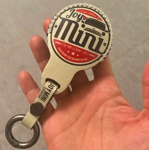 ミニクーパー キーケース カバー MINI COOPER ストラップ付き F54 F55 F56 F60 アクセサリー お洒落 ブルドック 黄 赤 青 ★新品送料無料★