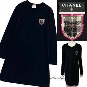 【E1891】新品同様！CHANEL シャネル《大人気のエンブレム刺繍！》肌触り抜群の最高級 ニット ワンピース 38 黒 ココマーク ワッペン 長袖