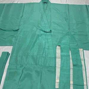 美品 浄土真宗【裳附】【色衣】冬用 正絹 法要 葬儀 仏具 僧侶 装束 袈裟 法衣 北六法衣店