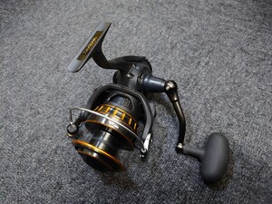 送料無料 美品 ダイワ 16BG 5000H メタルボディ Daiwa リール SW ジギング オフショア スピニングリール