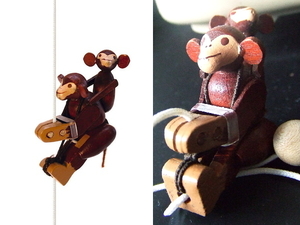 新品/ドイツ製☆kletterfigur☆木製クライミングフィギュアMonkey　ピーターウルブリヒト動物モンキー北欧おもちゃ猿サルの親子スイッチ紐