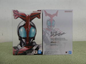 098-Z71) 未開封品 仮面ライダーカブト ハイパーフォーム 真骨彫製法 10th Anniversary Ver. S.H.Figuarts フィギュア 魂ウェブ バンダイ