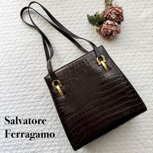 希少 Salvatore Ferragamo サルヴァトーレフェラガモ ヴァラリボン トートバッグ ショルダーバッグ レザー クロコ型押し ガンチーニ 茶色