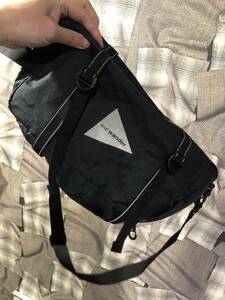 and wander アンドワンダー 5742975119 X-Pac tool bag ショルダーバッグ ブラック　FK