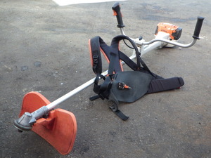 中古良品 STIHL スチール製 FS311 エンジン刈払い機 新でん