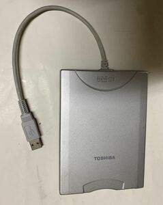 東芝 3.5インチフロッピーディスクドライブ FDD PA2680U USB タイプ