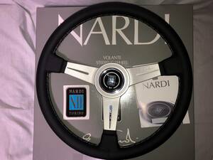 ★送料無料　ナルディ　NARDI N131 クラシック360　BKレザー＆SILスポーク　新品　未使用　正規品　在庫有り