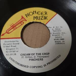 Pinchers - Cream Of The Crop // Pioneer Muzik 7inch / AA0628