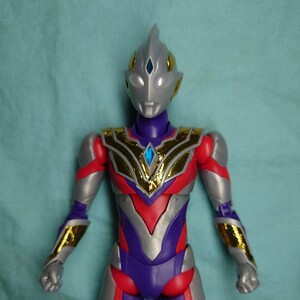 組立済 メッキ風 Figure-rise Standard ウルトラマントリガー マルチタイプ プラモデル [BANDAI SPIRITS] ウルトラマン